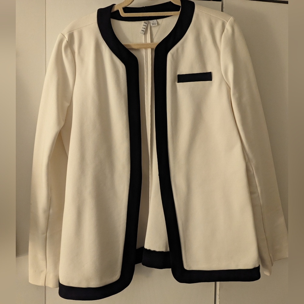 Elle blazer/jacket size large